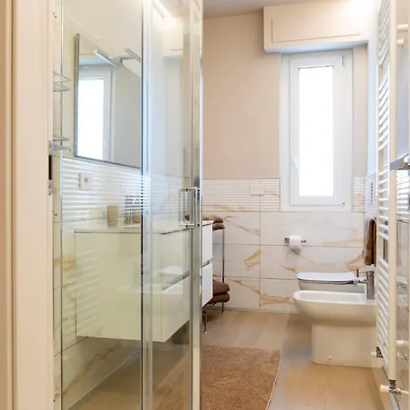 Apartment Aro Design *