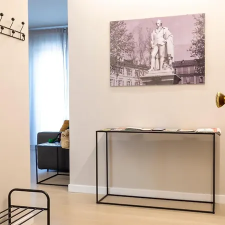 Apartment Aro Design *